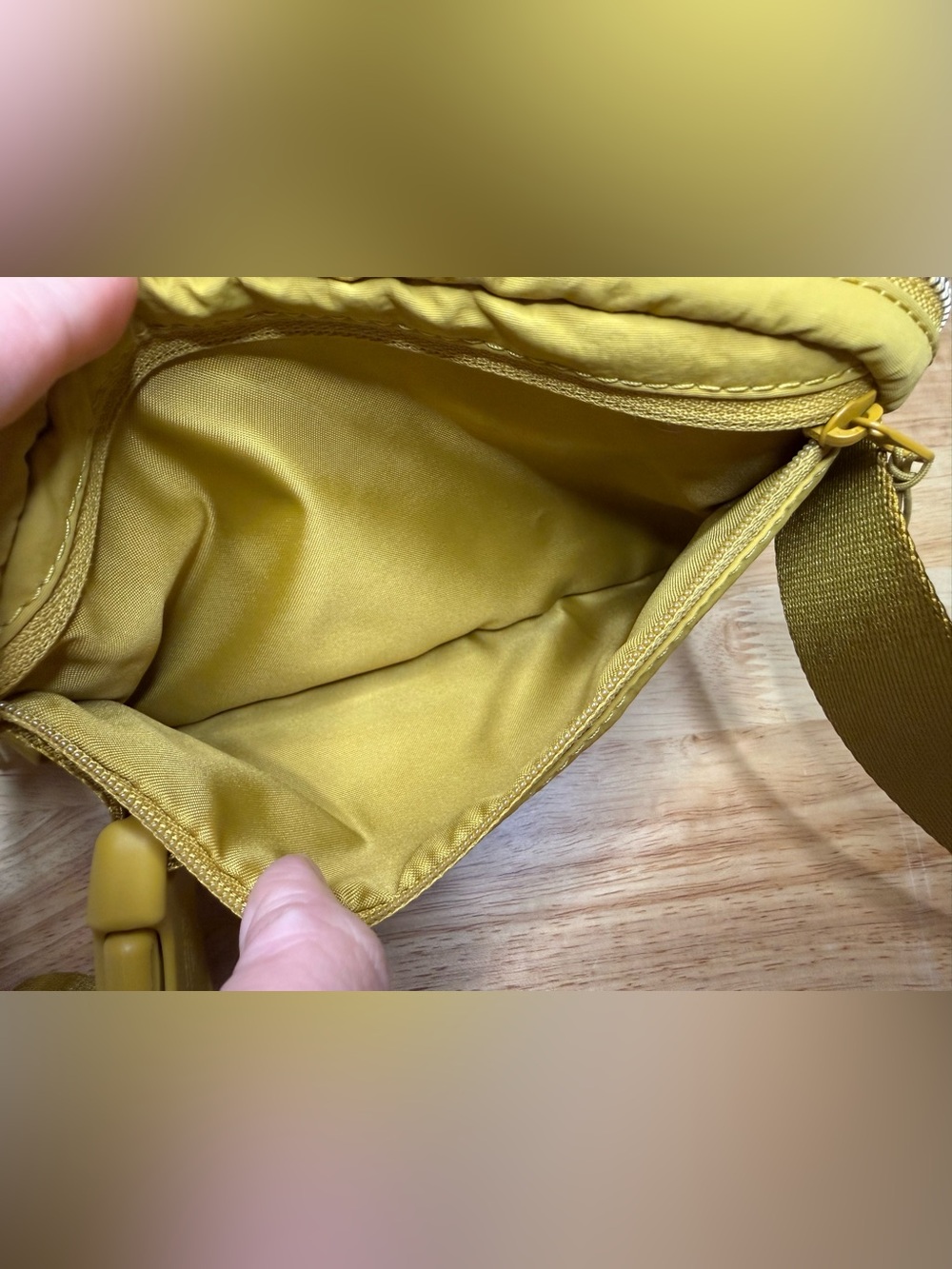 Lululemon Yellow Everywhere Belt Bag (1L) - Picture 4 of 6